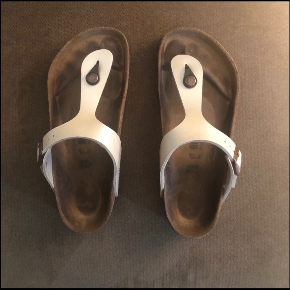 Birkenstocks Gizeh Sandals